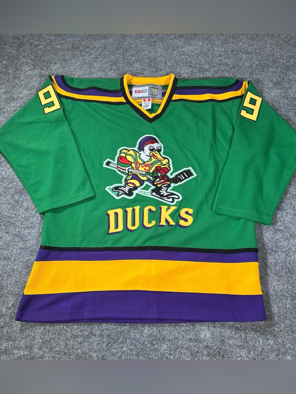 CCM Mighty Ducks D-5 Adam Banks Vintage CCM‎ Hockey Jersey #99 Green Size 50